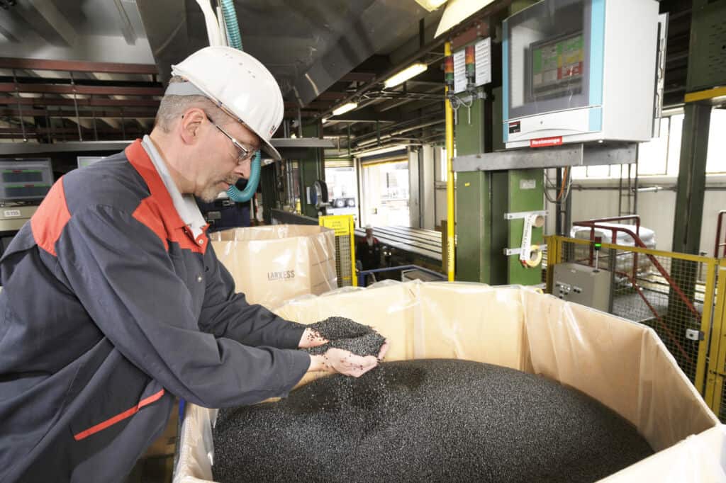 Toonaangevende wereldwijde joint venture voor hoogwaardige technische polymeren
