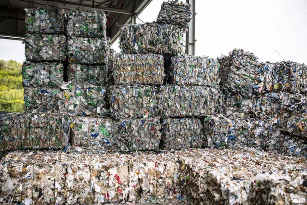 Nederland Europees koploper in recycling plastic afval, maar merendeel nog steeds verbrand