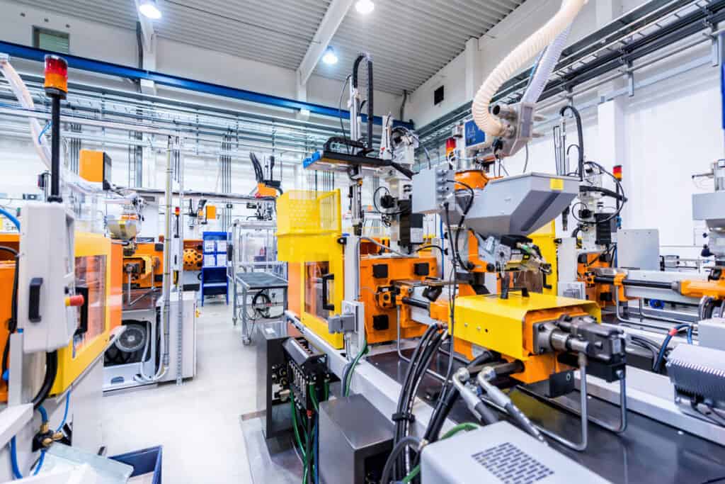 Afgezwakte vraag drukt industriële activiteit tot in 2024