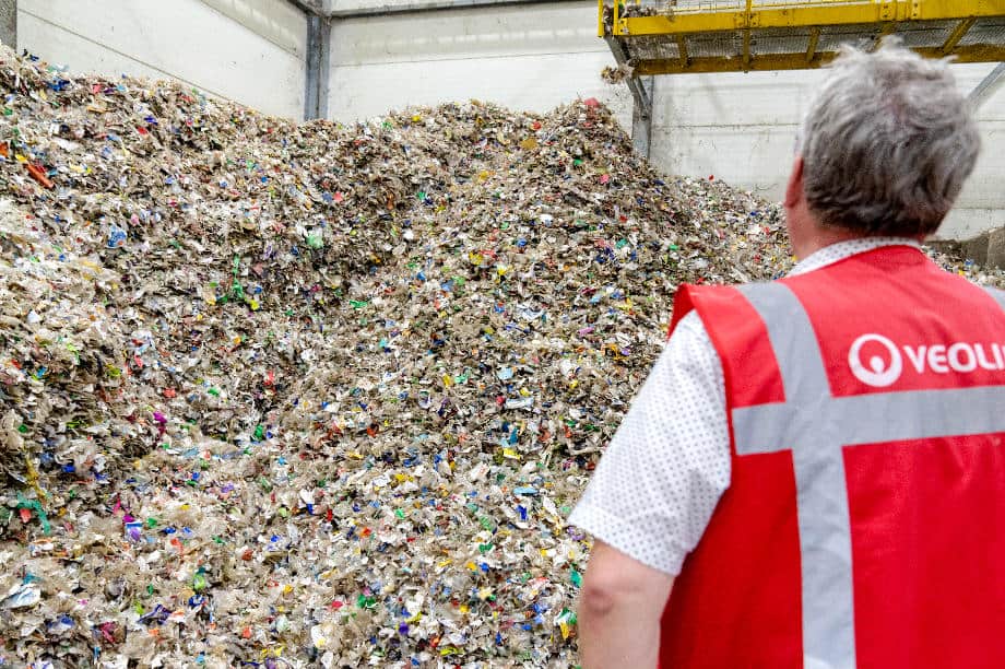 Van afval naar grondstof; Veolia behaalt einde-afvalstatus