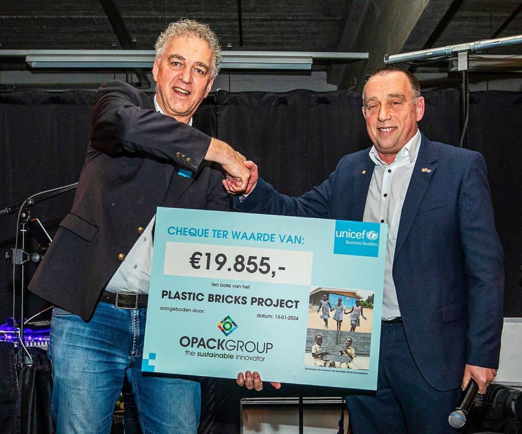 OPACKGROUP helpt kinderen Ivoorkust met ondersteuning UNICEF Plastic Bricks project